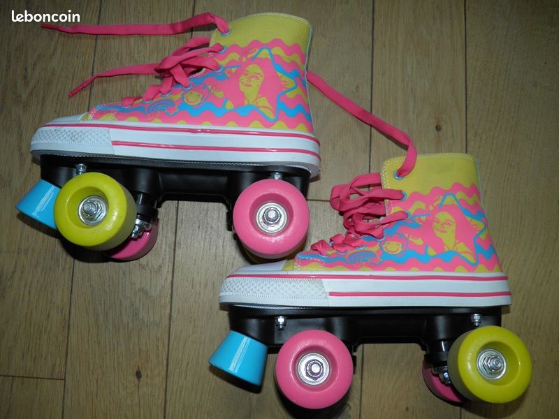 Paire roller quad enfant Soy Luna T34/35 très peu utilisé TBE