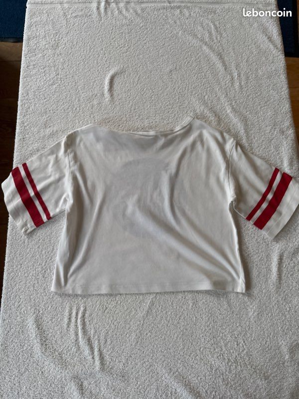 Crop top Nasa H et M 9/10 ans (image 3)
