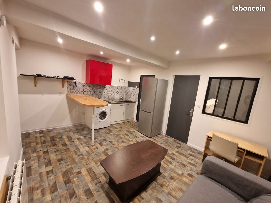 Appartement 2 pièces 27 m² · à Saint-Étienne · 27 m² · 395 €