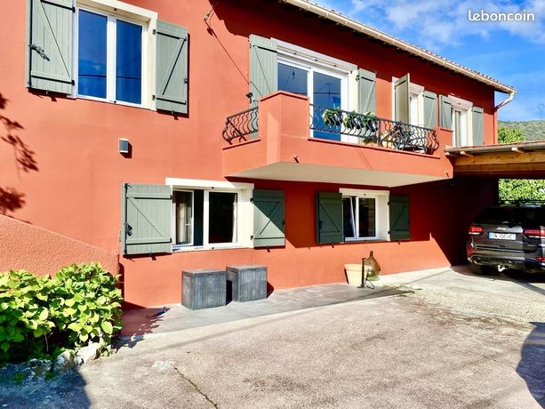 Villa 5 pièces 140 m² — 2