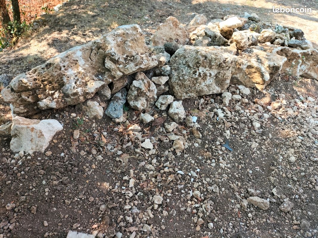 Pierres (image 1)