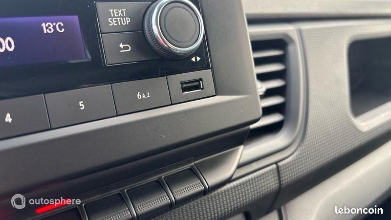 Renault Trafic Véhicule utilitaire ou Société L1H1 3T 2.0 Blue dCi 130ch Confort (image 21)