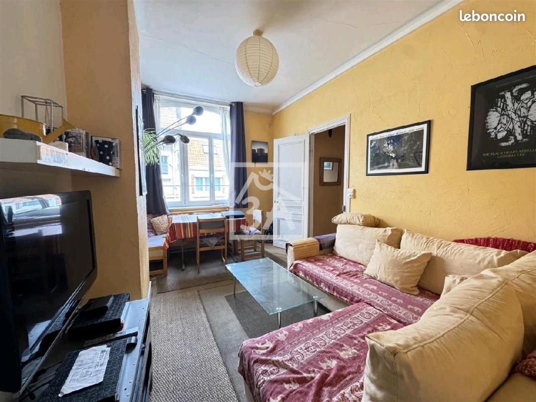 Immeuble 7 pièces 126 m² · à Calais · 126 m² · 277 455 €