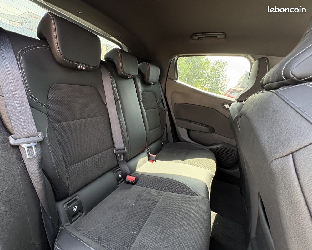 Renault Clio V 1.3 TCe 130ch Intens EDC 2020 — Entretien Complet - GARANTIE 6 MOIS (image 16)