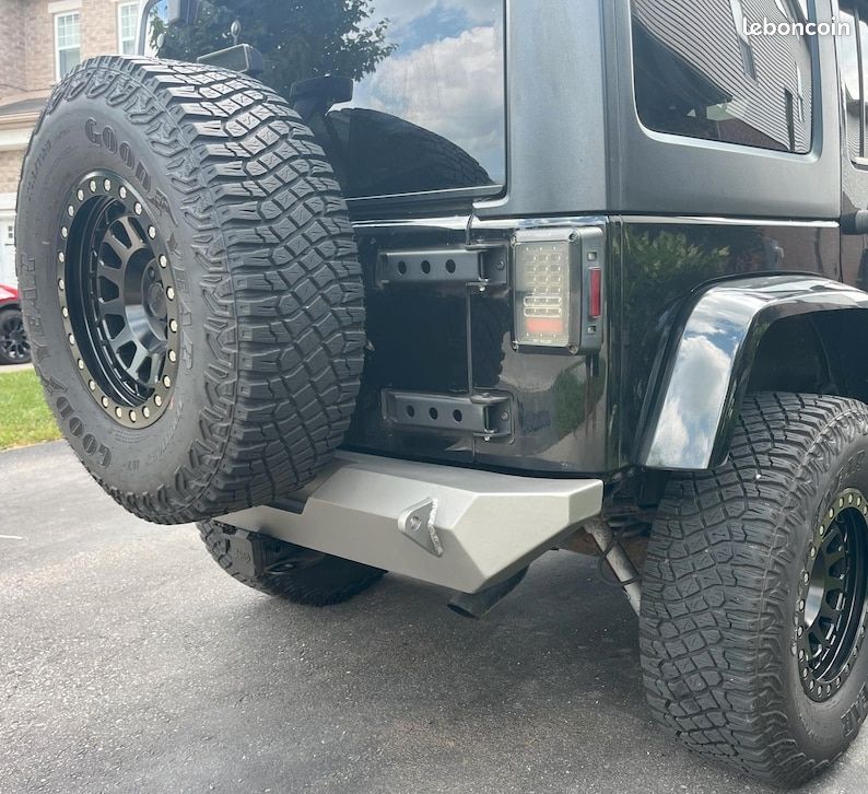 Pare-choc Avant D'occasion Pour Jeep Wrangler 3 - Bon état, Référence Interne 102731507, Garantie 12 Mois