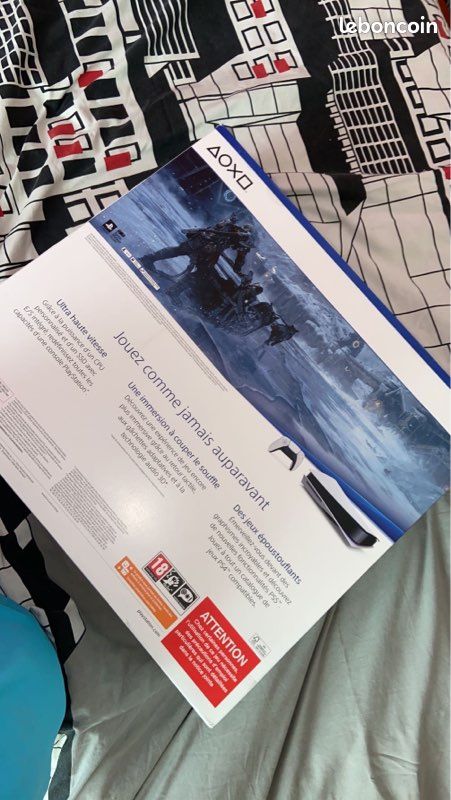 PlayStation 5 + GOW (image 3)