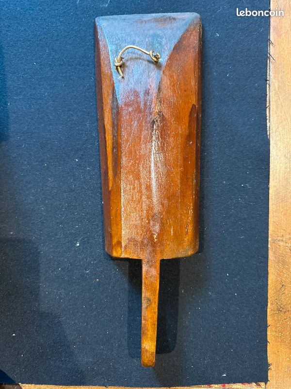 Pelle à farine en bois ancienne (image 3)