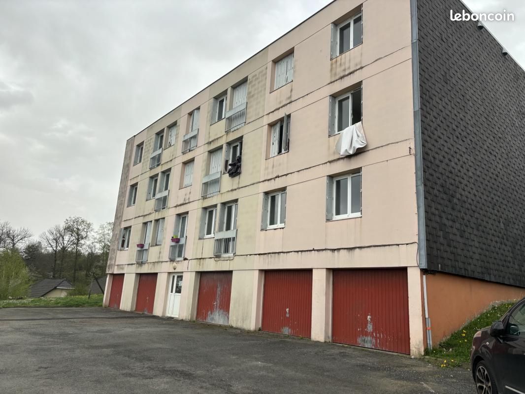 Appartement 5 pièces 90 m² - Cornil 19150 (image principale 0)