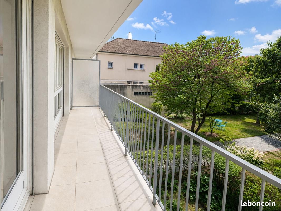 Appartement 4 pièces 81 m² · à Nanterre · 81 m² · 415 000 €