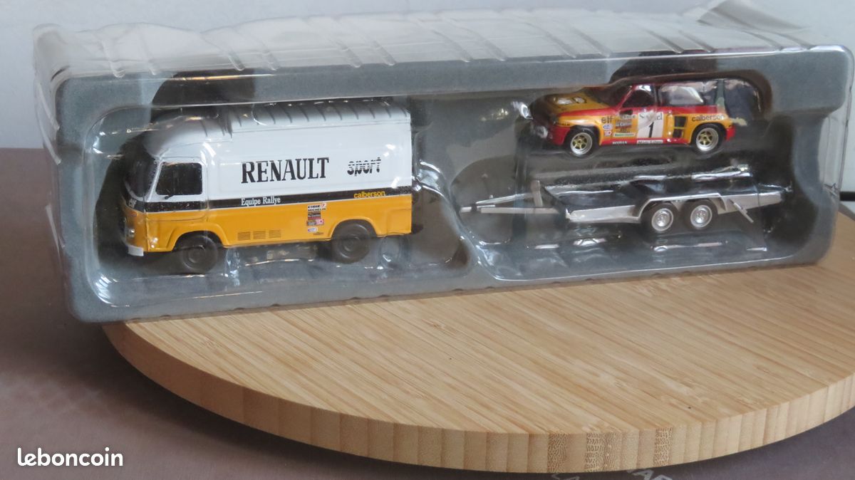 Coffret Collector 1/43 Renault Saviem Et Renault 5 Turbo 2 Sur Remorque – Occasion