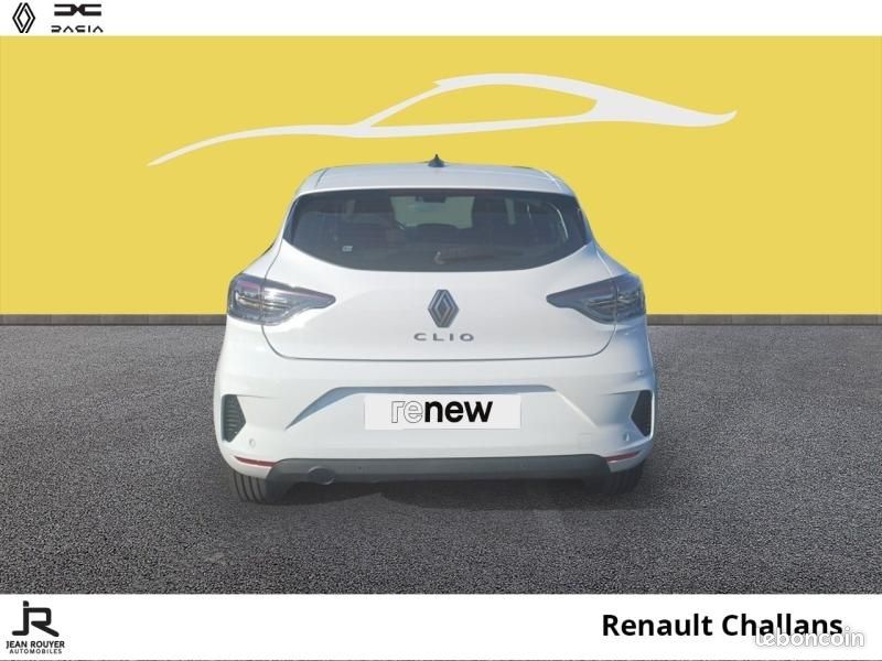 Renault Clio 1.5 dCi 100ch Evolution - 25 (image 11)