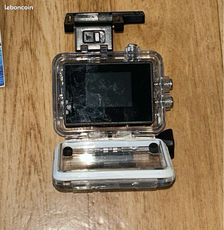 Action Cam/ Camera sport coffret avec accessoires (image 6)
