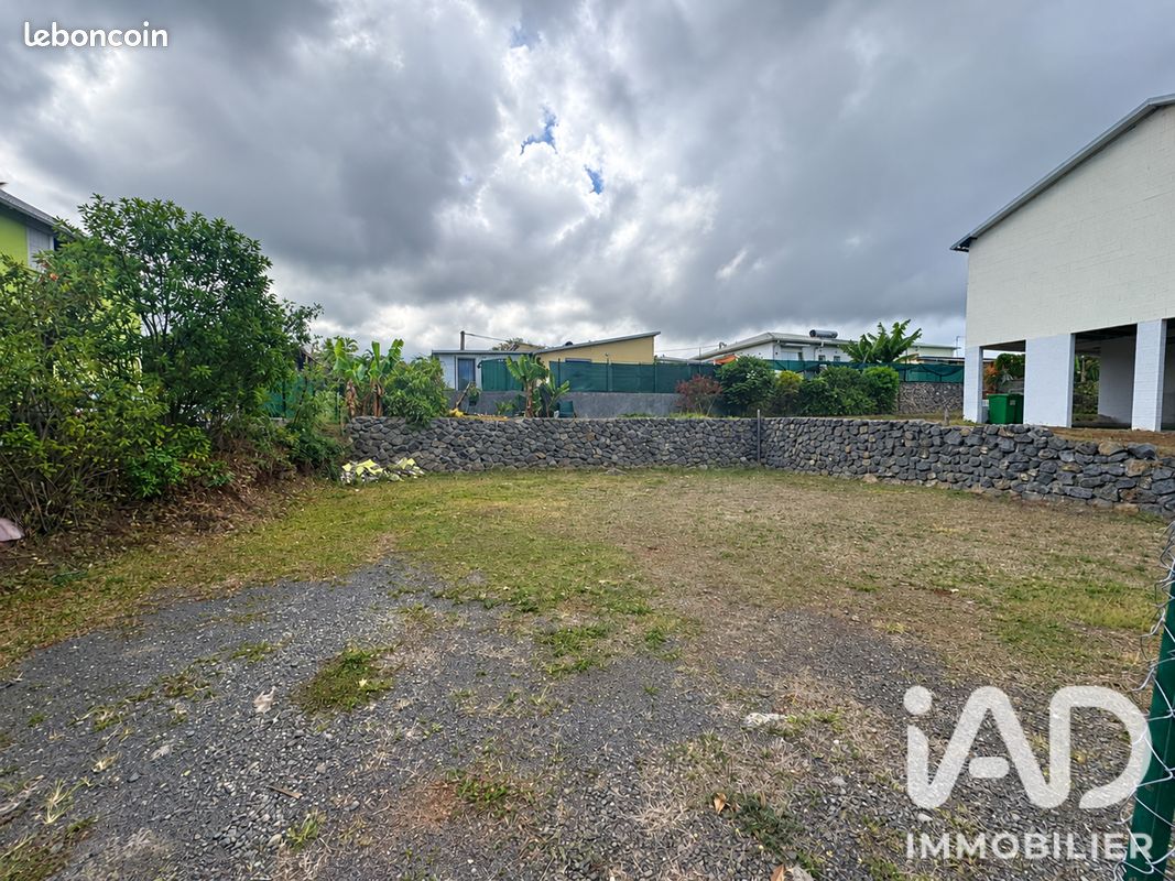 Terrain 409 m² · à Saint-Paul · 409 m² · 172 000 €