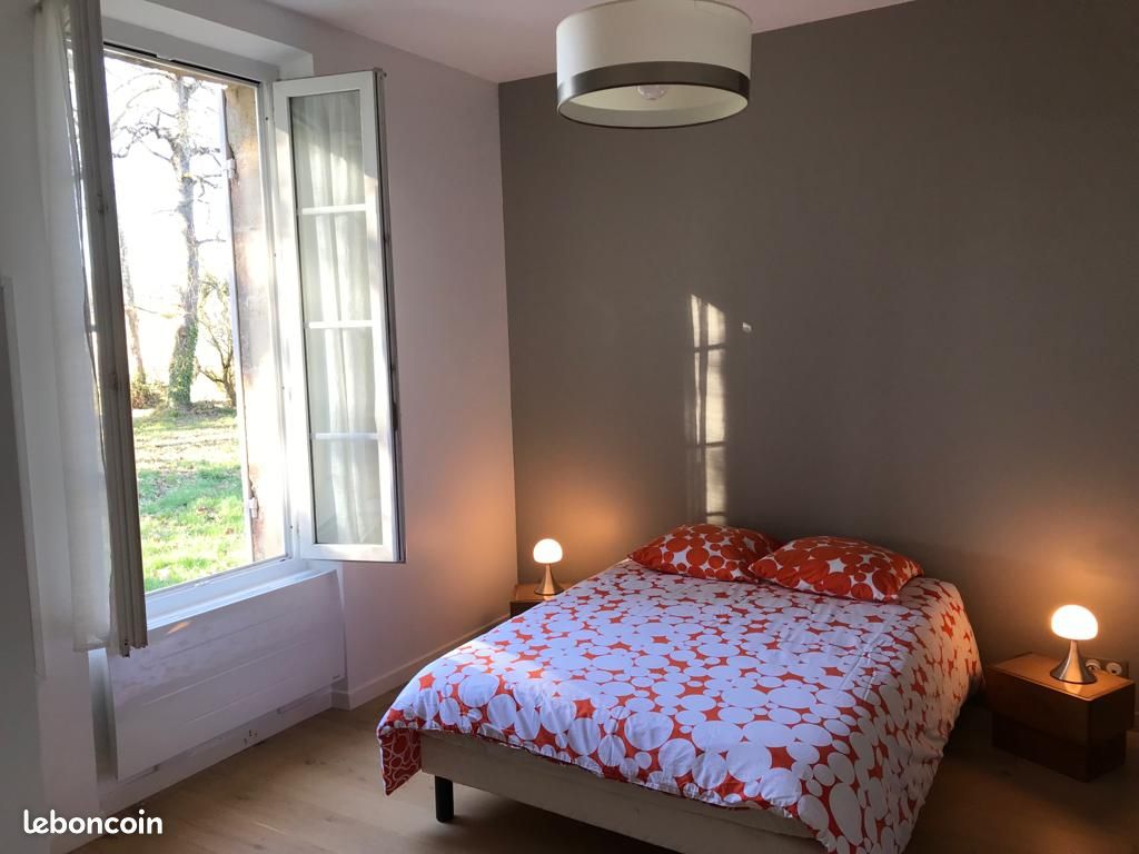 St-emilion/libourne - grand t2 meublé 45m2 - 4 couchages - Saint-Étienne-de-Lisse 33330 Parent (image principale 2)
