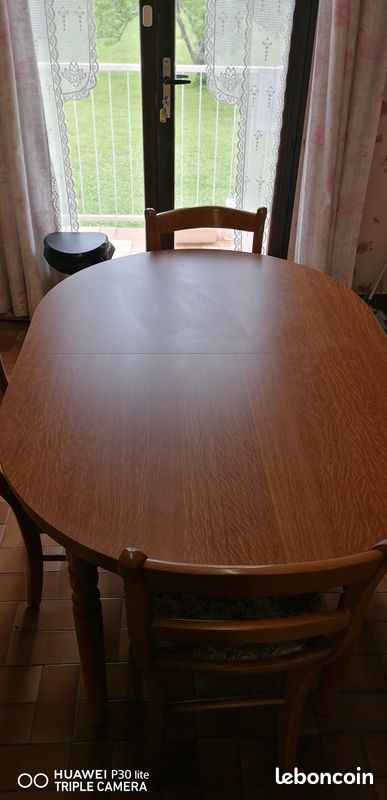 Table et chaises cuisine (image 2)