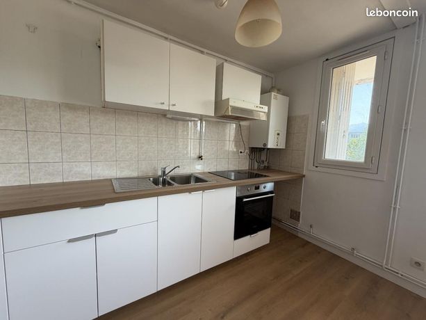 Appartement 3 pièces 53 m² — 1