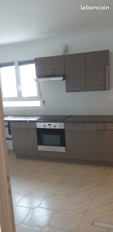 Appartement 4 pièces 90 m² · à Saleilles · 90 m² · 930 €/mois