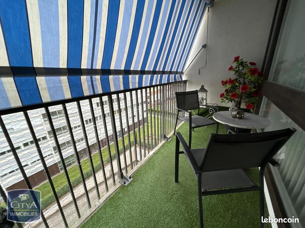 Appartement 4 pièces 81 m² · à Roanne · 81 m² · 780 €