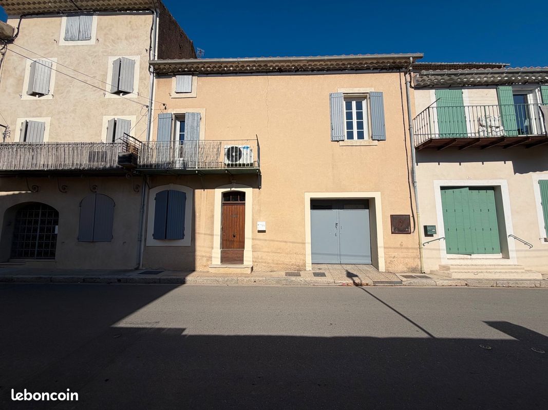 Maison 4 pièces 84 m² · à Malemort-du-Comtat · 84 m² · 850 €/mois