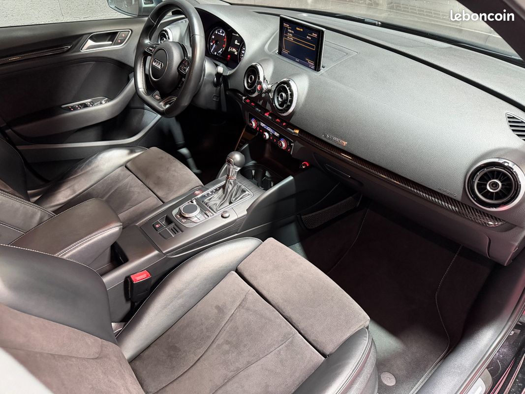 AUDI S3 SPORTBACK 2.0 TFSI 300ch Quattro S-Tronic 6 - NOIR PANTHERE / SUIVI COMPLET / PACK CARBONE (image 20)