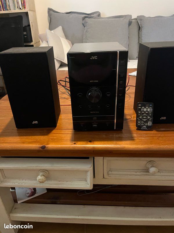 Mini chaîne HI-FI JVC (image 1)