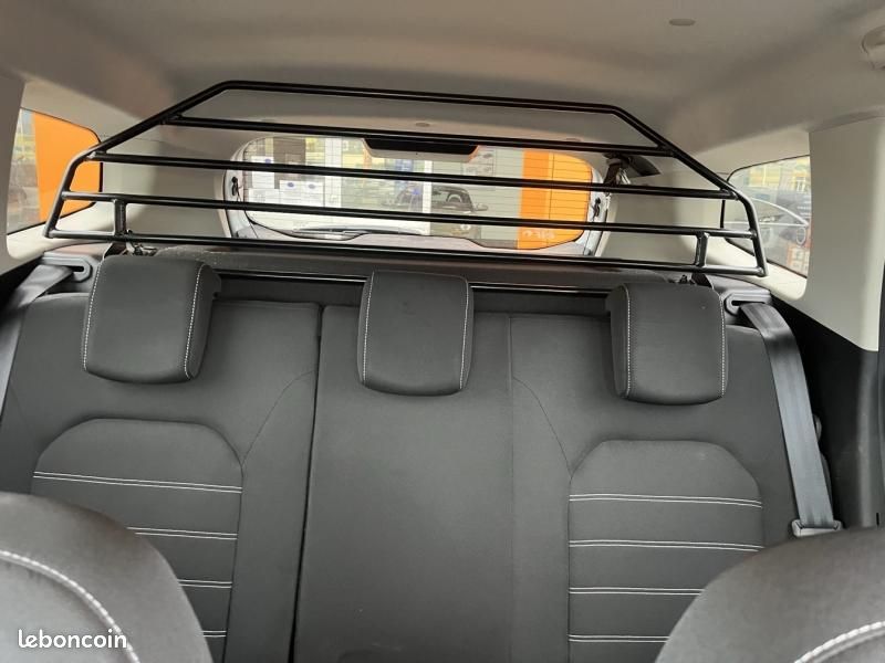 Dacia Duster 1.5 Blue dCi 115ch Prestige 4x2 (image 11)