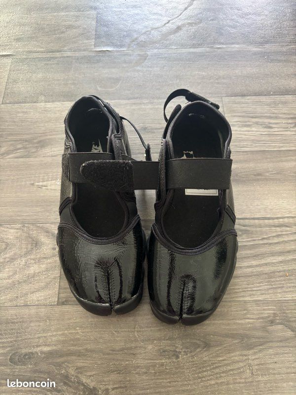 Nike air rift (image 2)