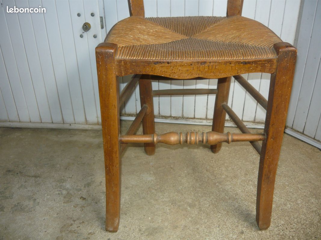 Chaise rustique et vintage (image 3)