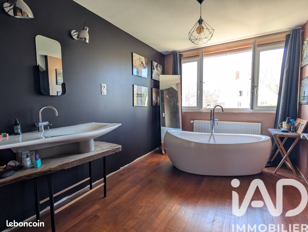 Maison familiale 8 pièces 190 m² (image 8)