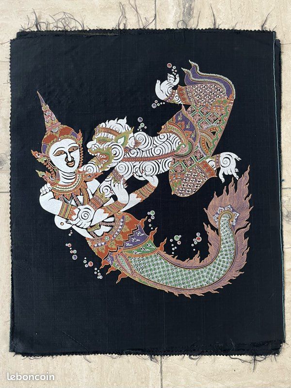 Tenture murale divinité et dragon mythique style thaï / balinais (image 1)