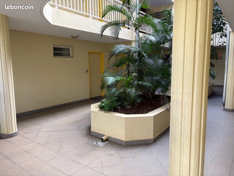 Appartement 1 pièce 34 m² · à Saint-Pierre · 34 m² · 830 €/mois