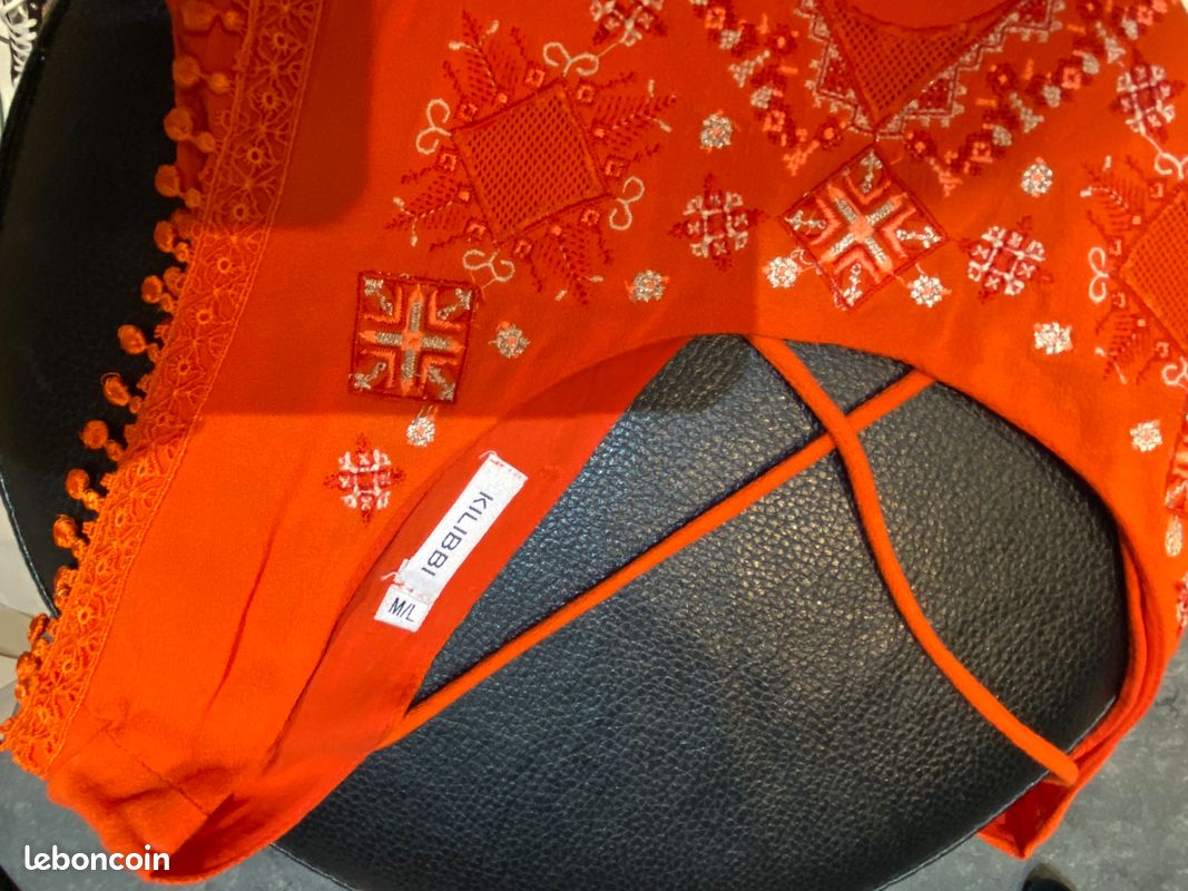 Robe (image 3)