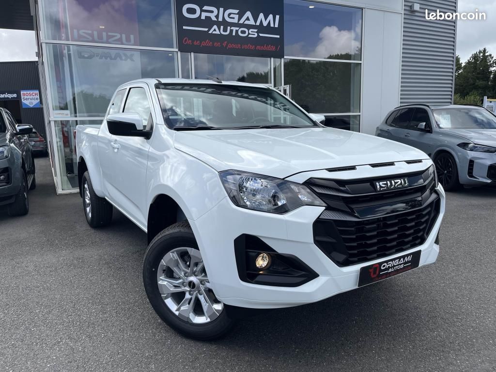 ISUZU D-MAX * 33 325 HT* SPACE EVOLUTION 2.2 DMS M/T 4x4 MY2026 Euro6e-bis (image 21)