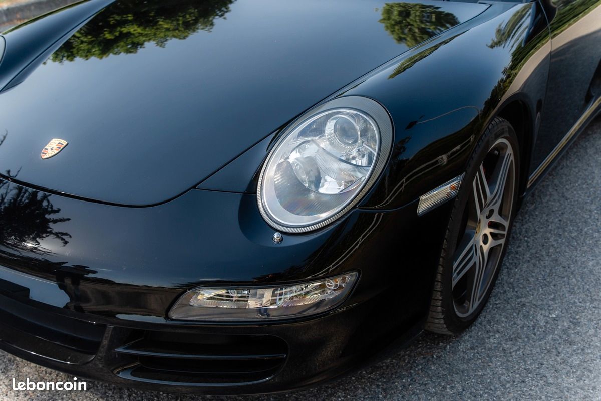 Porsche 911 Type 997 Carrera 4S - Très bon état de présentation (image 9)
