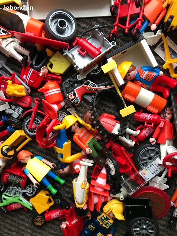 Playmobil theme garage (image 8)