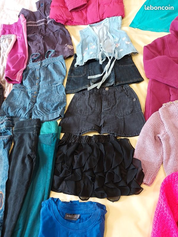 Lot de 24 vetements enfant - fille 2 à 5 ans (image 5)