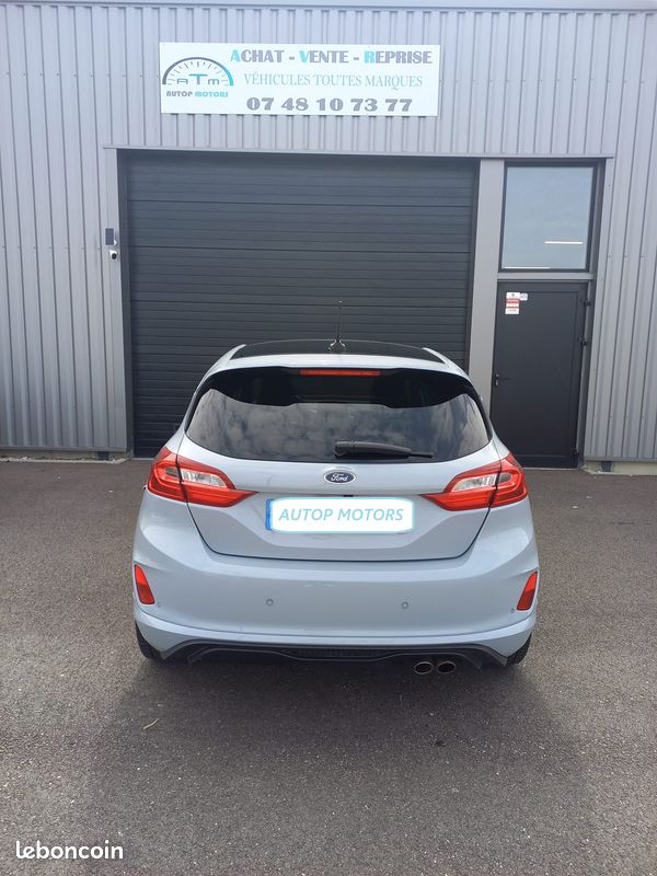 Ford Fiesta ST 200 Performance 2019 avec seulement 115 000 KM GPS Camera B&O - GARANTIE 12 MOIS (image 5)