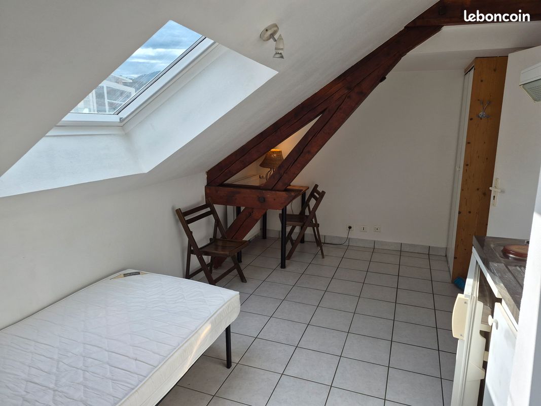 Appartement 1 pièce 16 m² · à Thonon-les-Bains · 16 m² · 550 €/mois