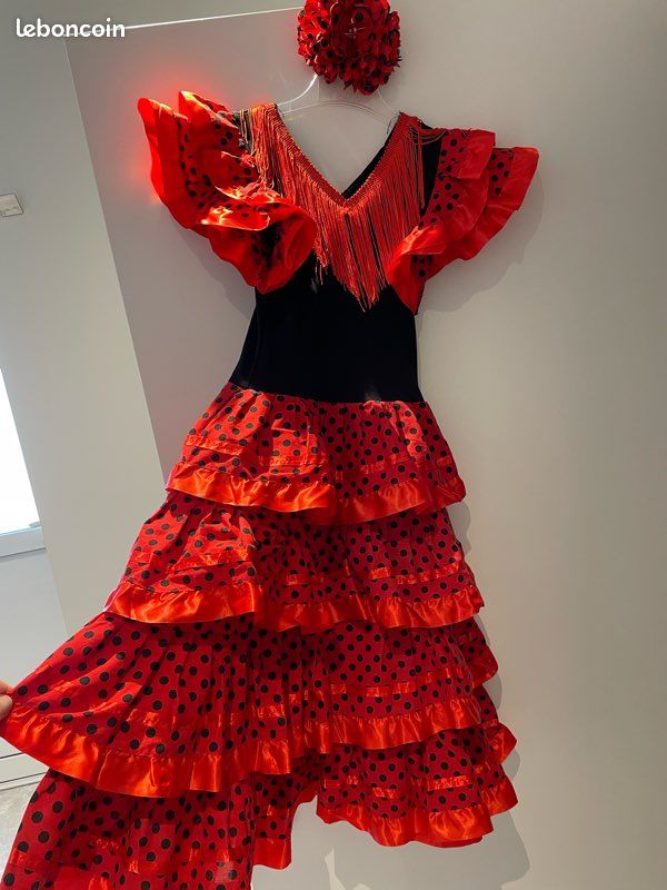 Robe traditionnelle Espagnole barette 10A Vêtements