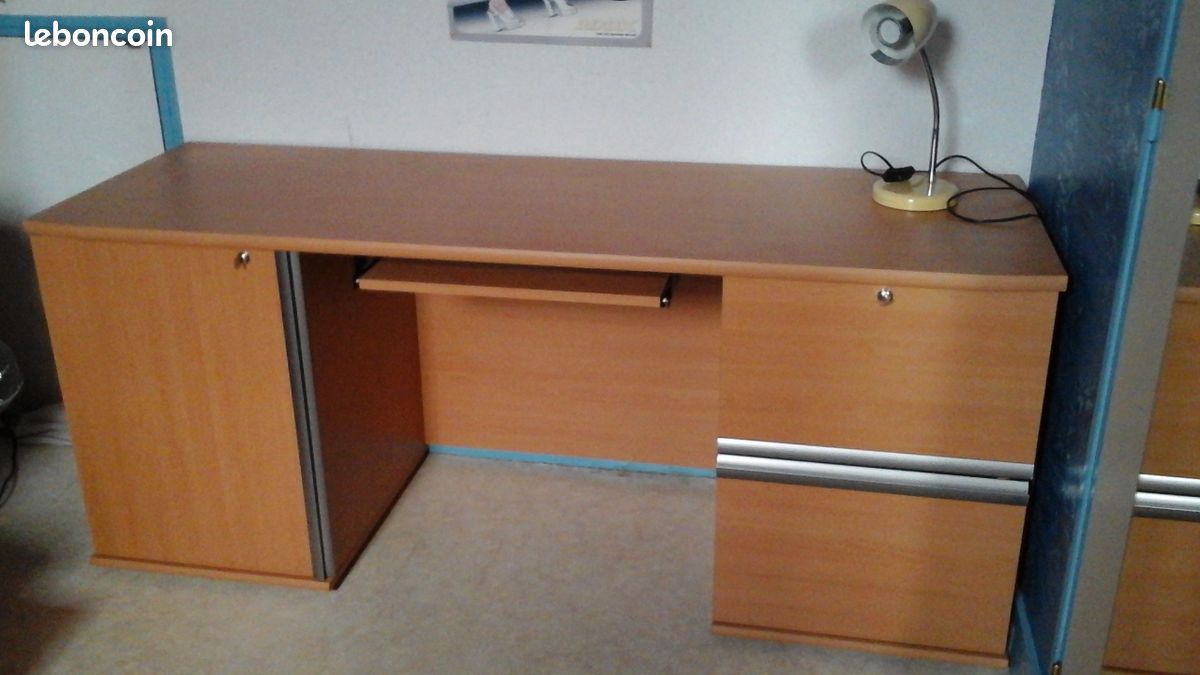 Bureau couleur bois clai (image 3)