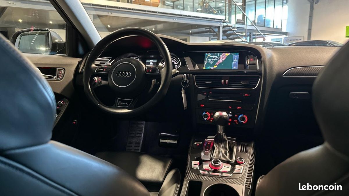 Audi RS4 Avant V8 4.2 FSI 450 Quattro (image 31)