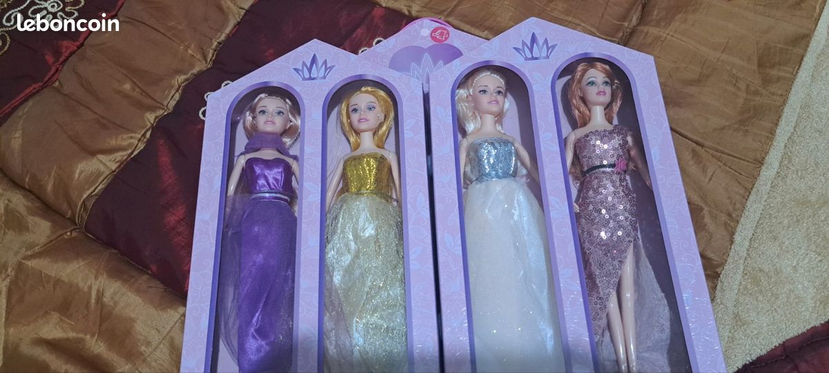 Poupée 8 princesses,neuves (image 1)