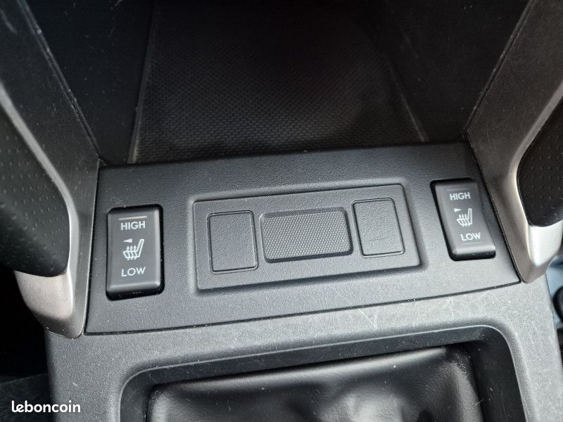 Subaru FORESTER 2.0D 147 PREMIUM (image 23)
