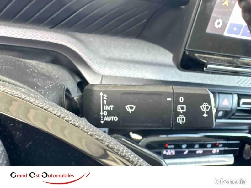 Citroen C3 Aircross 1.2 Hybride 145ch MAX e-DCS6 7 places (image 16)