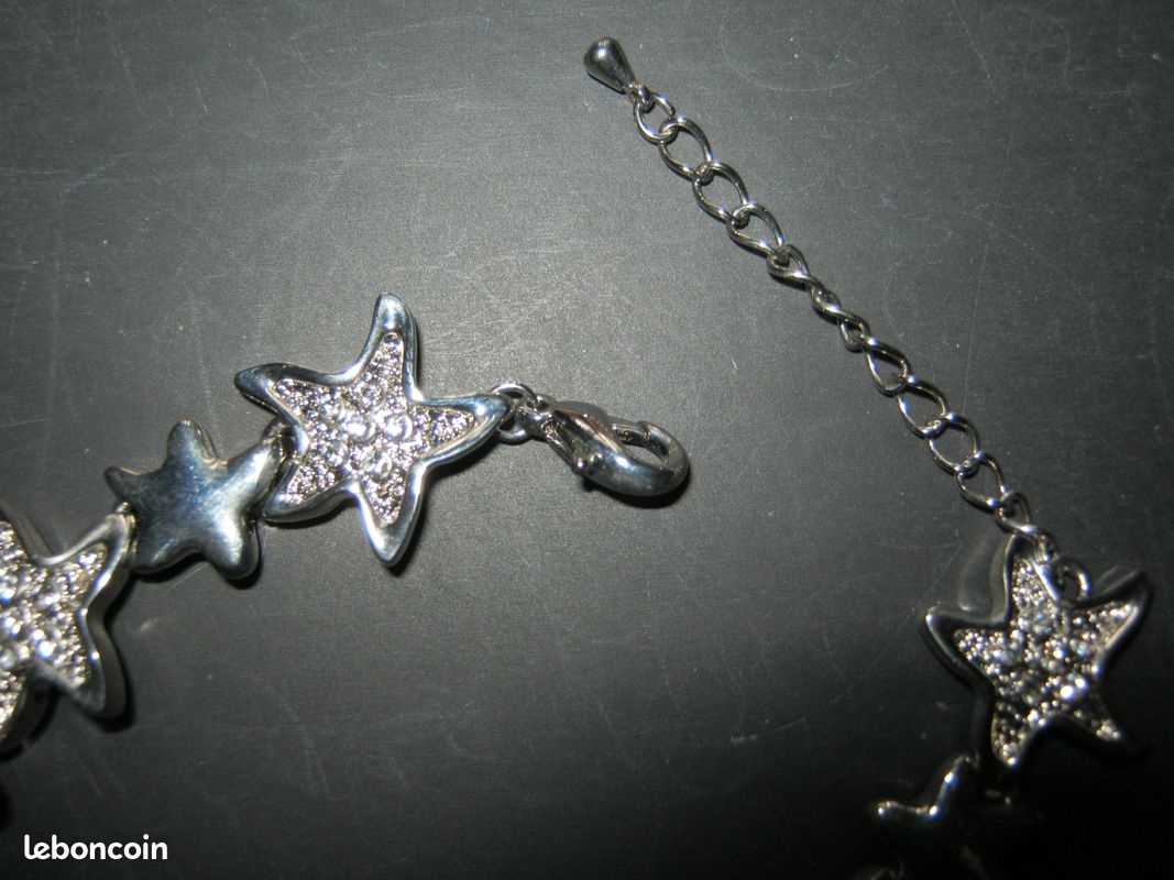 Bracelet étoiles et strass avec chainette (image 3)