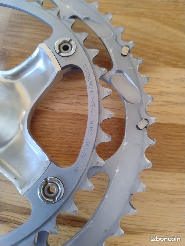 Pédalier shimano ultegra FC 6600 avec boîtier - Équipements vélos
