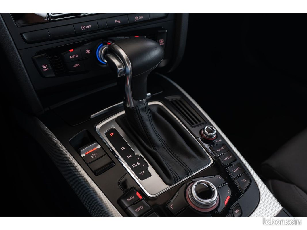 AUDI A5 Sportback 2.0 TDI - 190 - S-Tronic Business line (image 14)