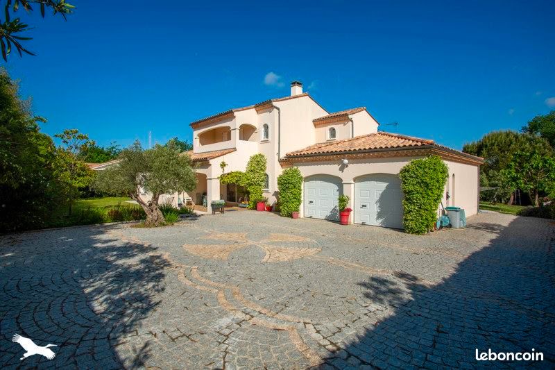 Maison 6 pièces 210 m² · à Bouliac · 210 m² · 1 139 270 €