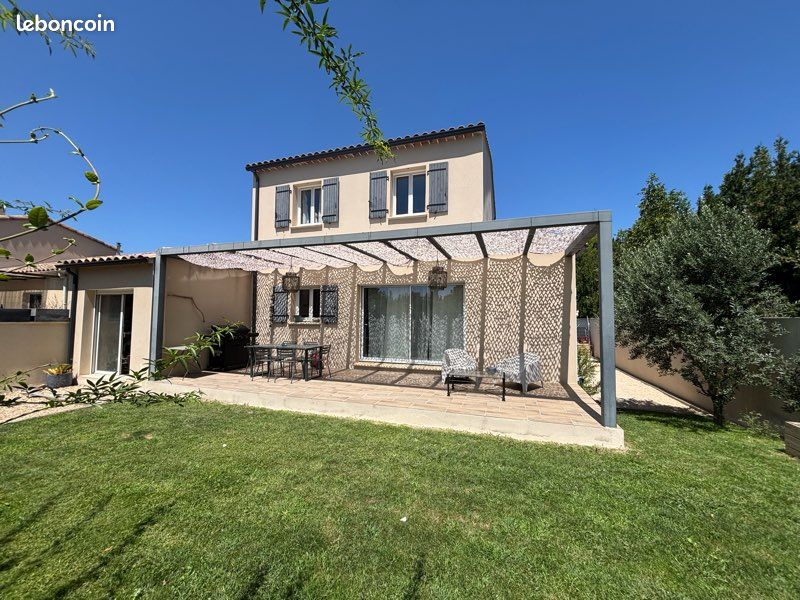 Maison 4 pièces 104 m² · à Caumont-sur-Durance · 104 m² · 375 000 €