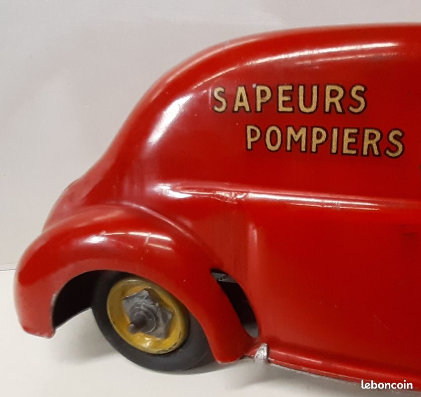 CIJ CAMION POMPIERS GRANDE ECHELLE TOLE DP PREMIER SECOURS DEFENSE PASSIVE